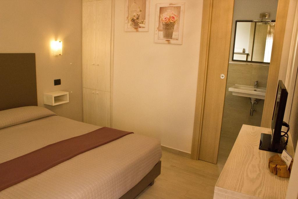 Real B&B Primo Sole Кастельсардо Экстерьер фото